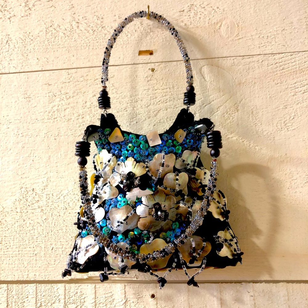 Festive Tiny Bag Abalone Shells Iridescent Beads … - image 1